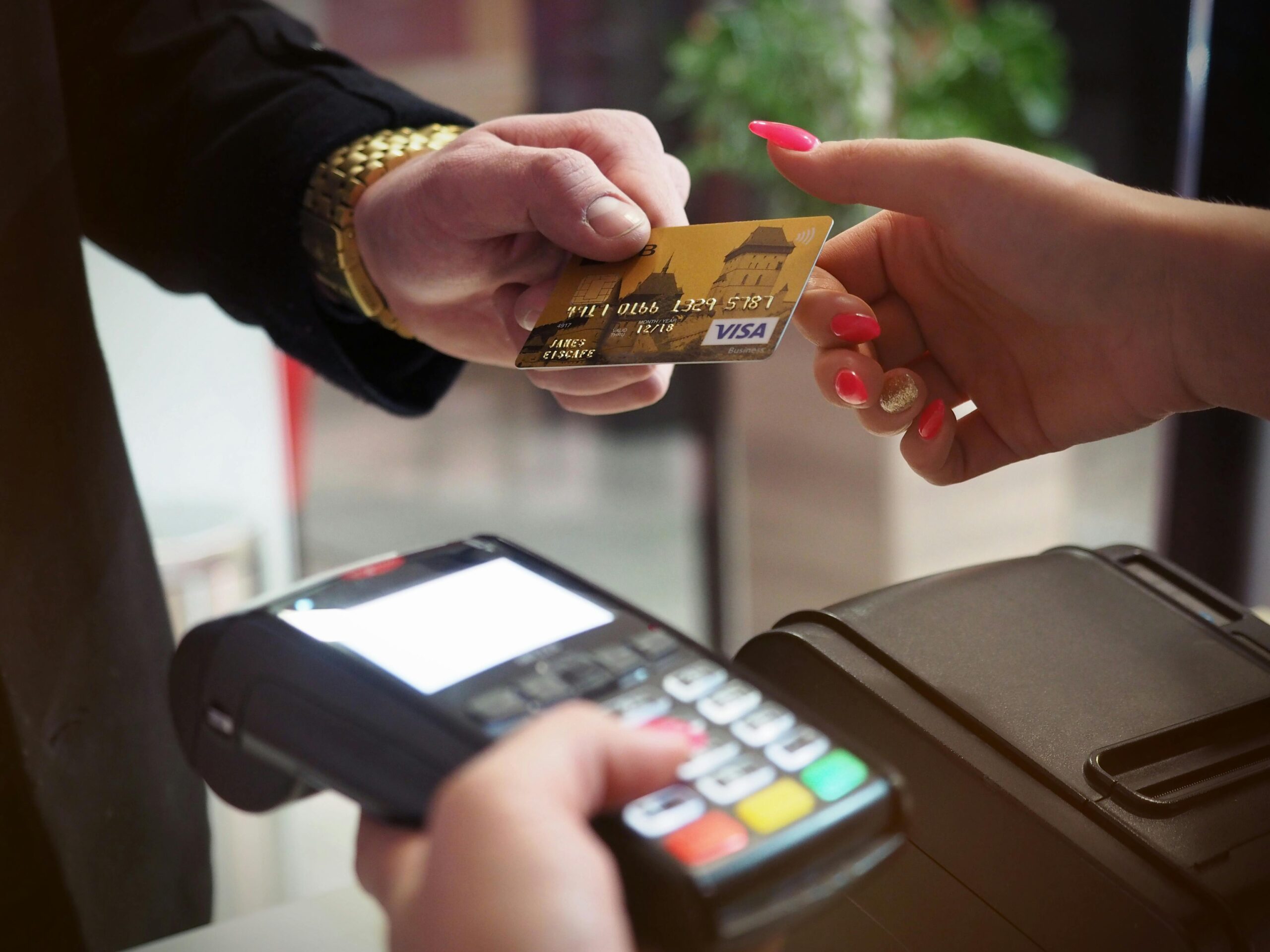 machine to pay by card
